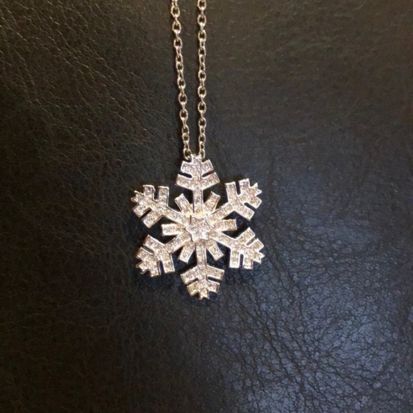 Snowflake Pendant 925 Sterling Silver Pave Cz Diamonds NWOTS - Picture 3 of 8
